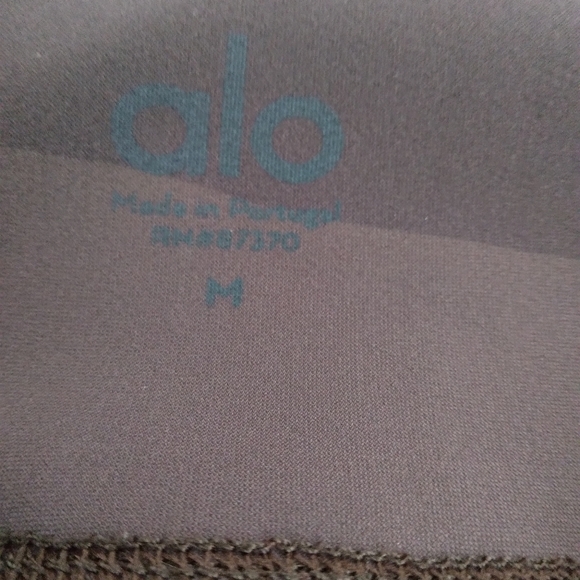 ALO YOGA Camo Vapor High Waist‎ Leggings - Picture 5 of 9